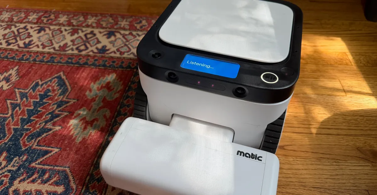 You can now just point at a mess and this robot vacuum will suck it up