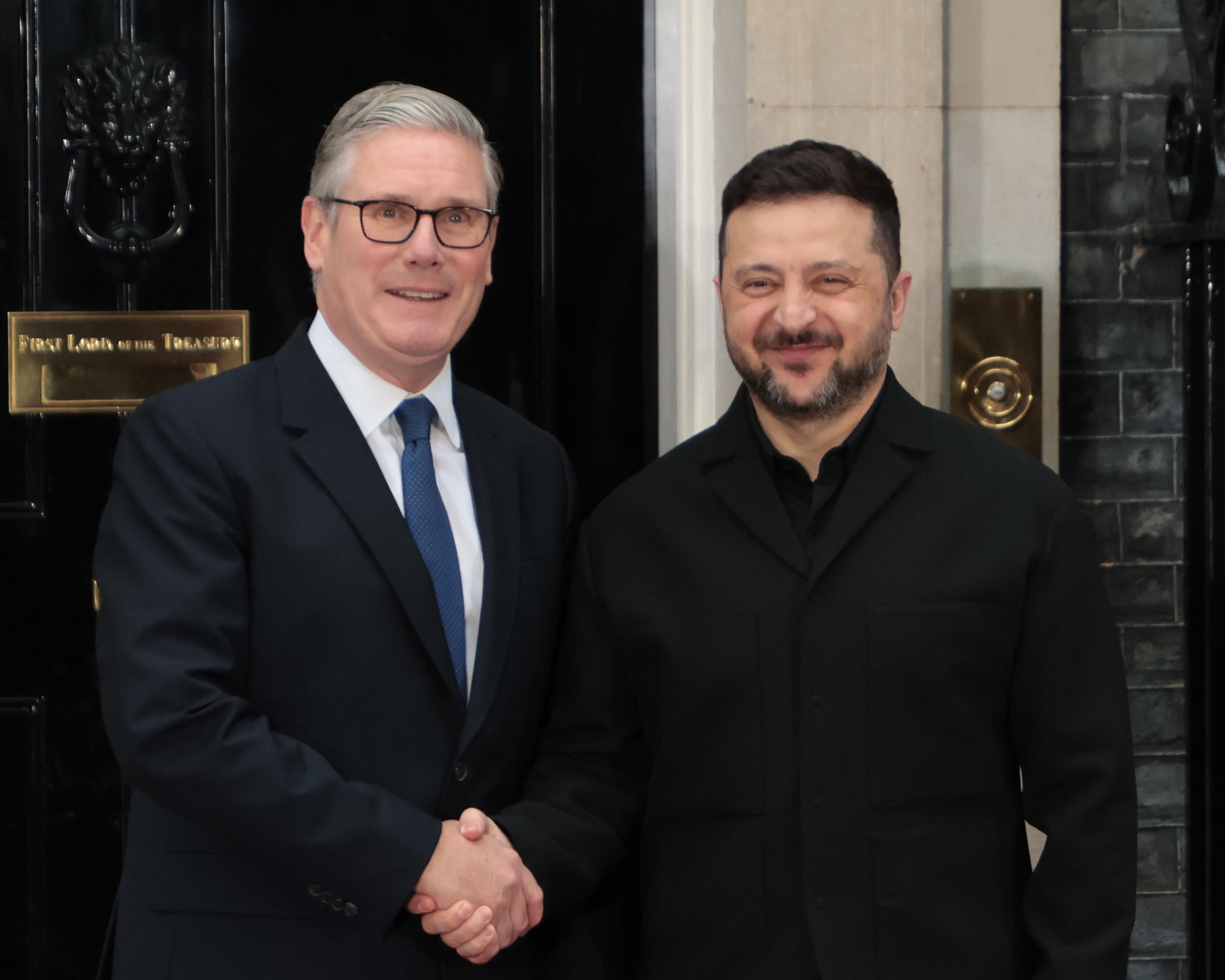 Zelenskyy meets key allies in London aiming to build on strikes on Russia