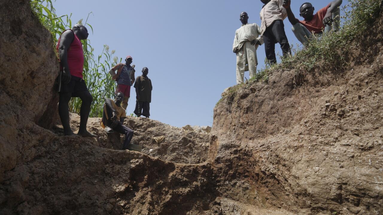 37 suspected illegal miners die in custody in central Nigeria