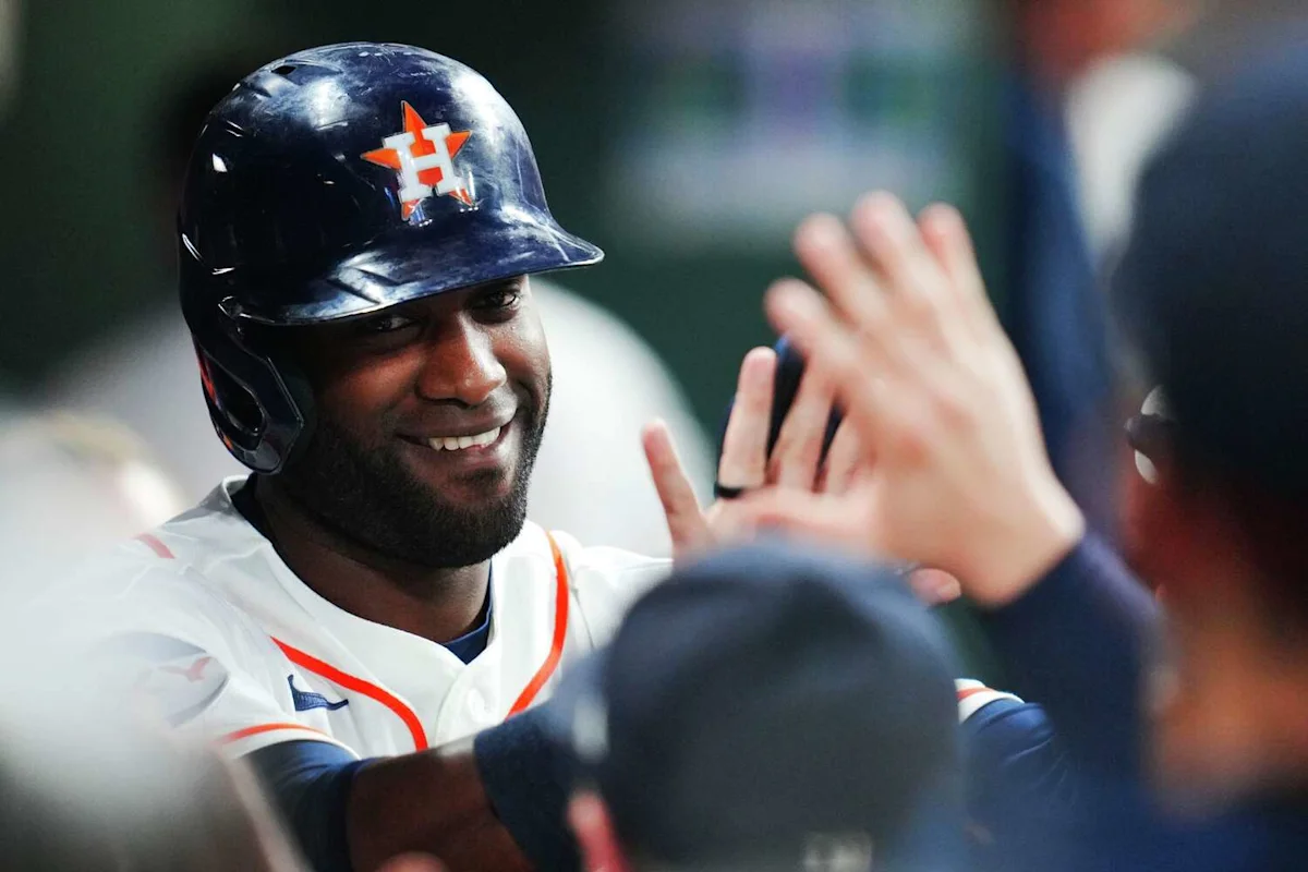Astros slugger Yordan Alvarez launches homer No. 40 in an MVP-caliber season. 'Numbers don't lie'