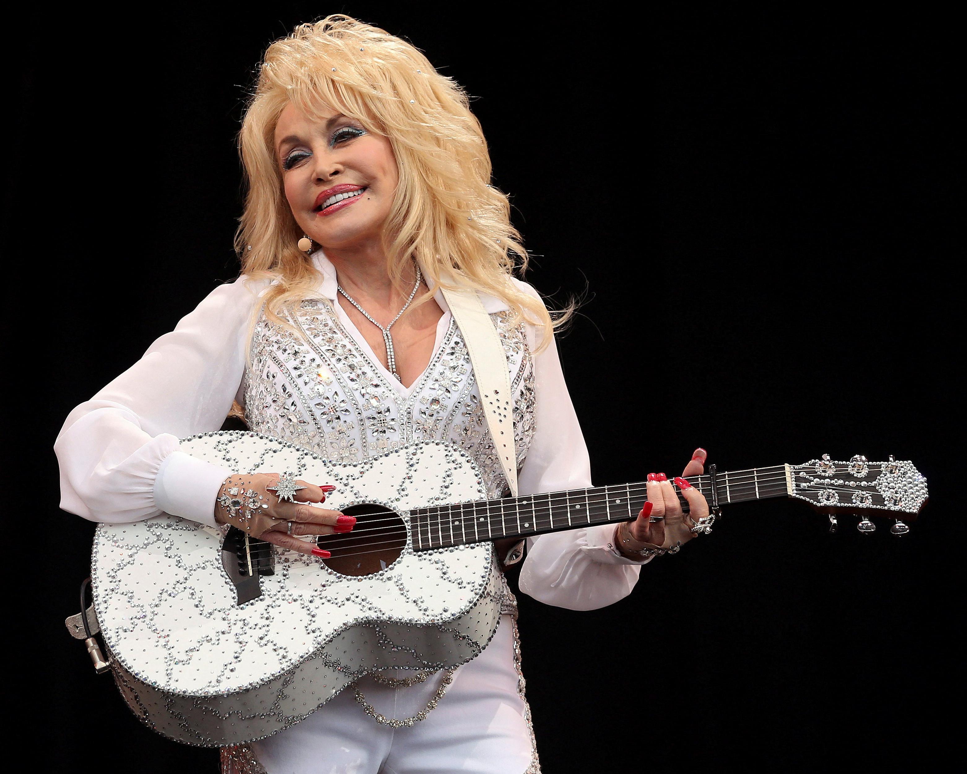 Billionaires hoarding wealth while the rest of us struggle need to ask themselves: what would Dolly do? | Rebecca Shaw
