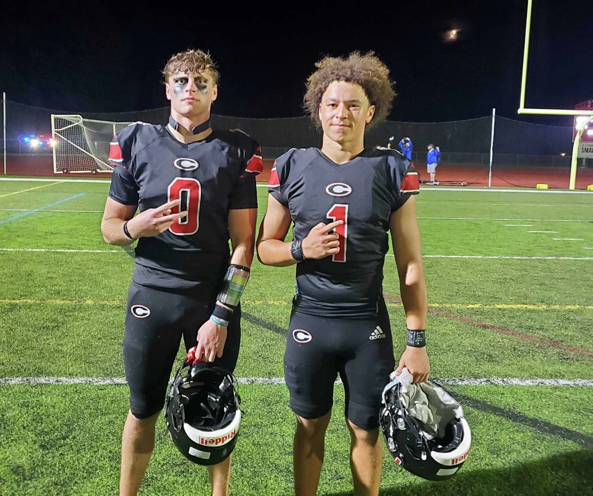 Cheshire football blocks pair of kicks in final 1:08 to hold off Glastonbury