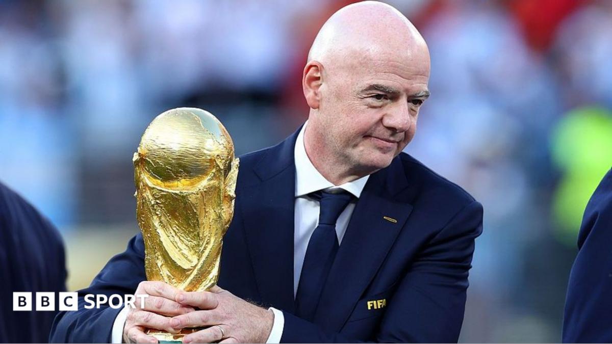 Fifa accuses Uefa of 'smear campaign' against Infantino 
