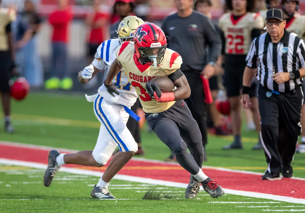 Game balls: Sarasota, Manatee high school football top Week 3 performers