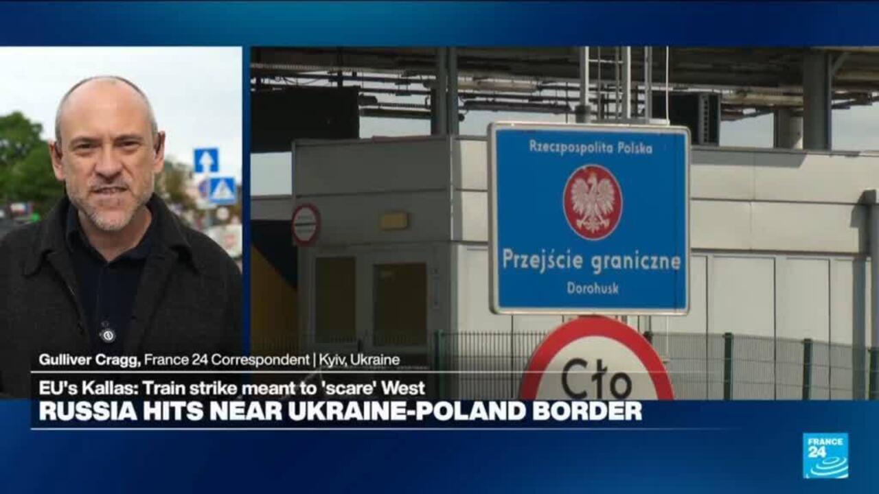 Split-screen image showing a male reporter beside a Polish-Ukrainian border crossing sign.